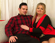 Hairy mature BBW fooling around with her toy boy